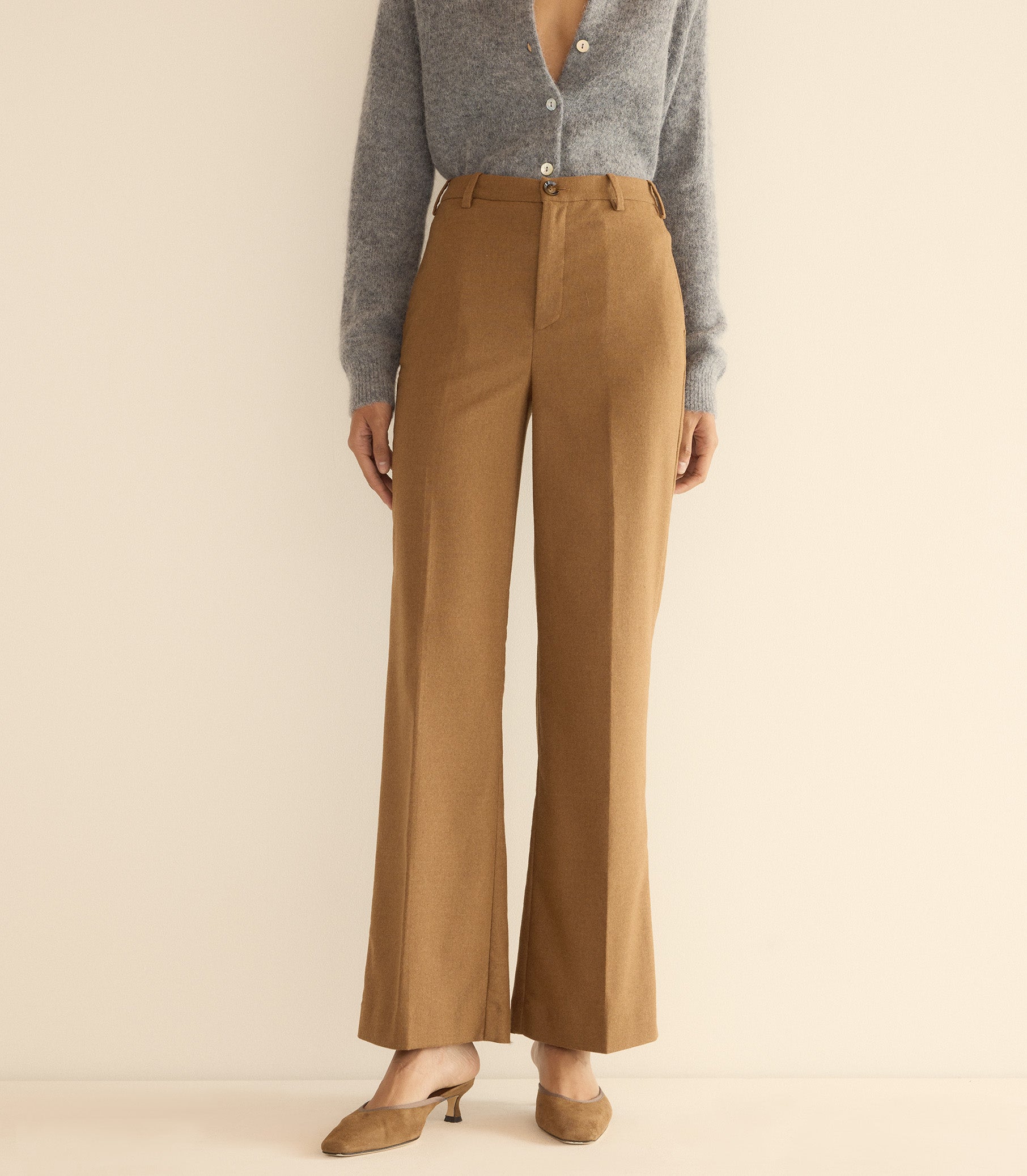 BERNARDE PANT -- CAMEL
