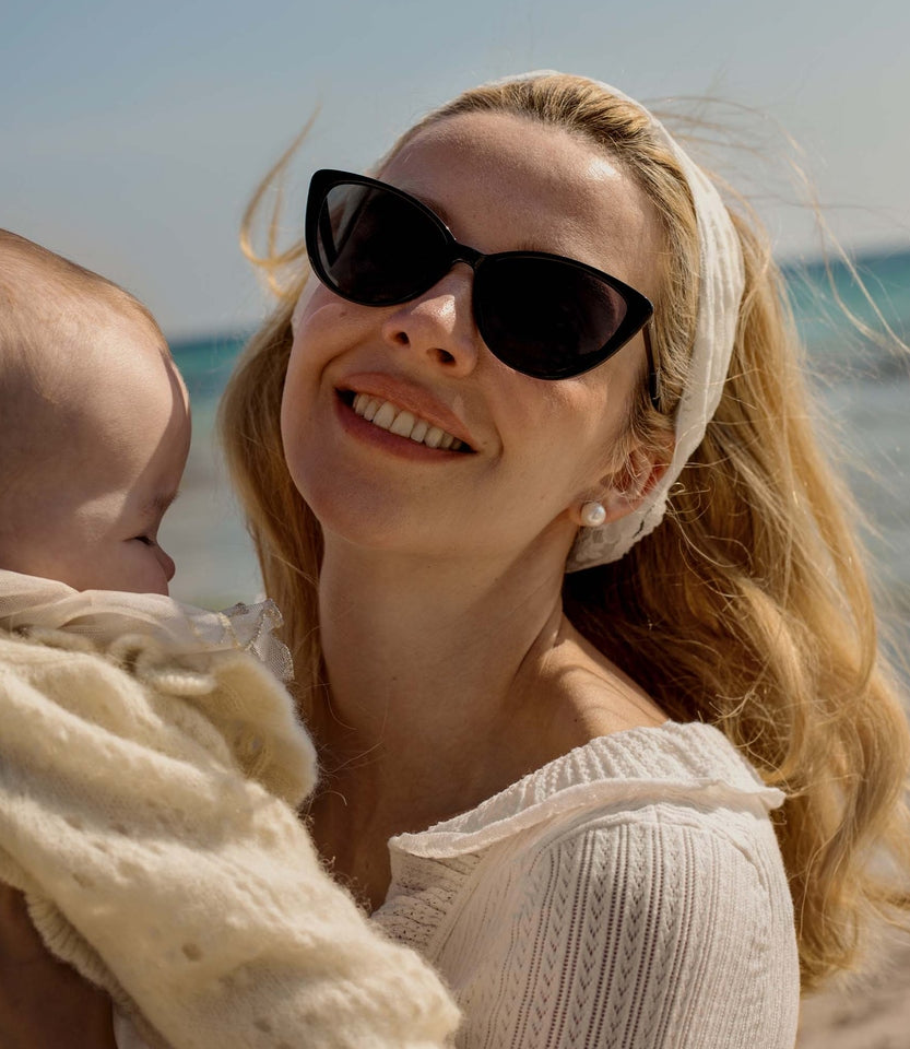 DÔEN BY GARRETT LEIGHT DOYENNE SUNGLASSES -- BLACK